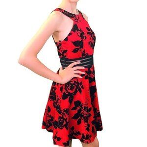Red & Black Formal Dress | Size 7